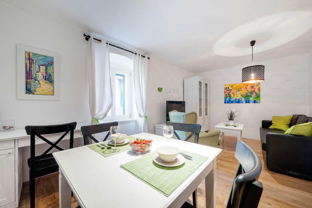 Apartments Rialto Gallery Шибеник Экстерьер фото