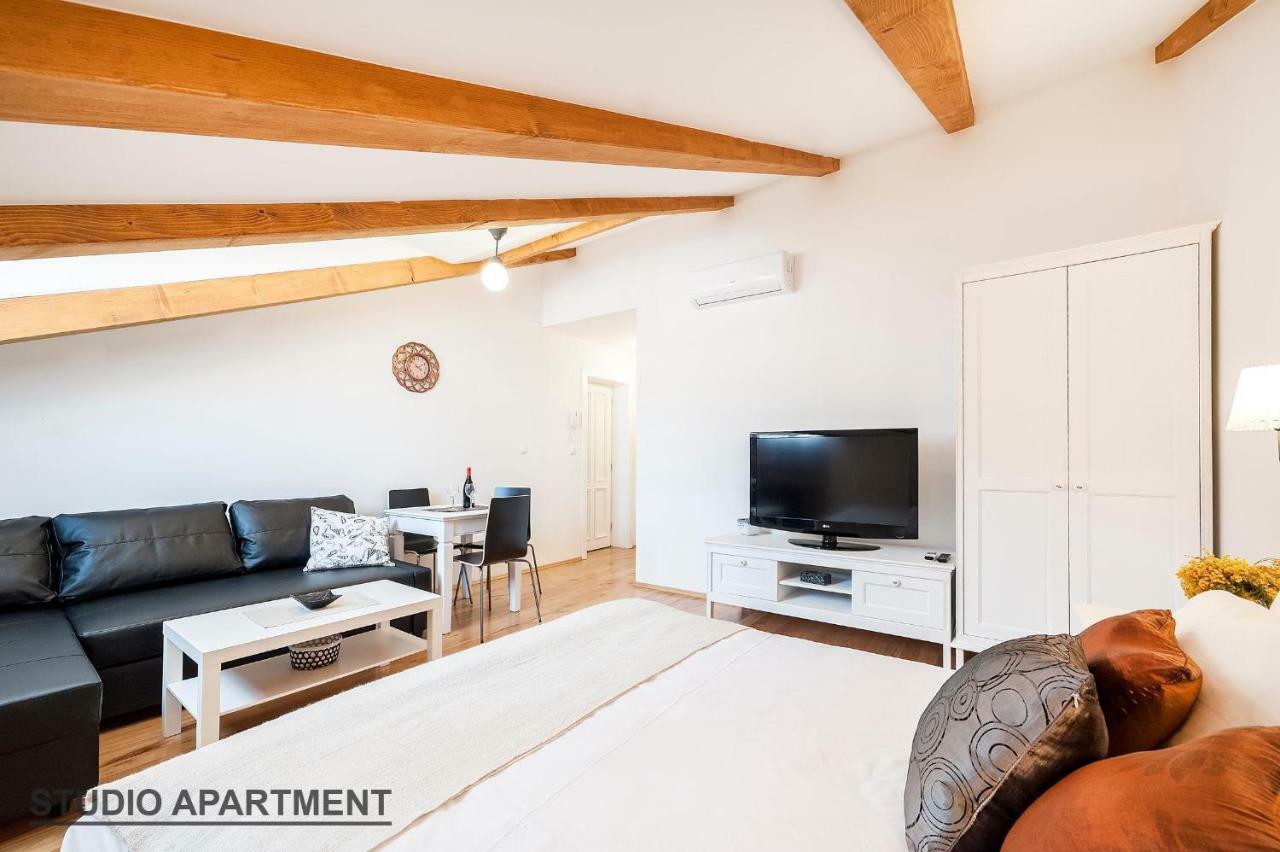 Apartments Rialto Gallery Шибеник Экстерьер фото